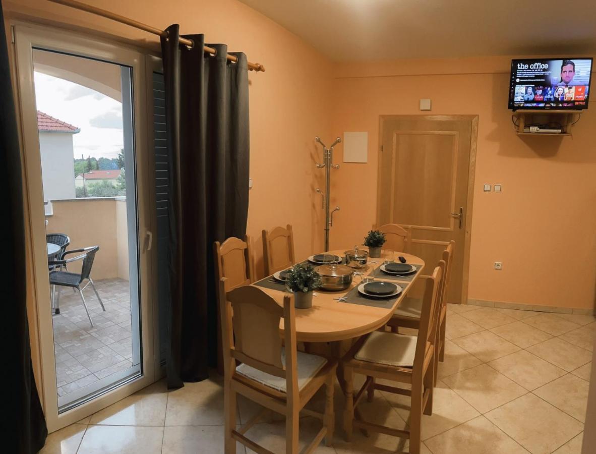Adriatic Oasis Apartments Преко Екстер'єр фото